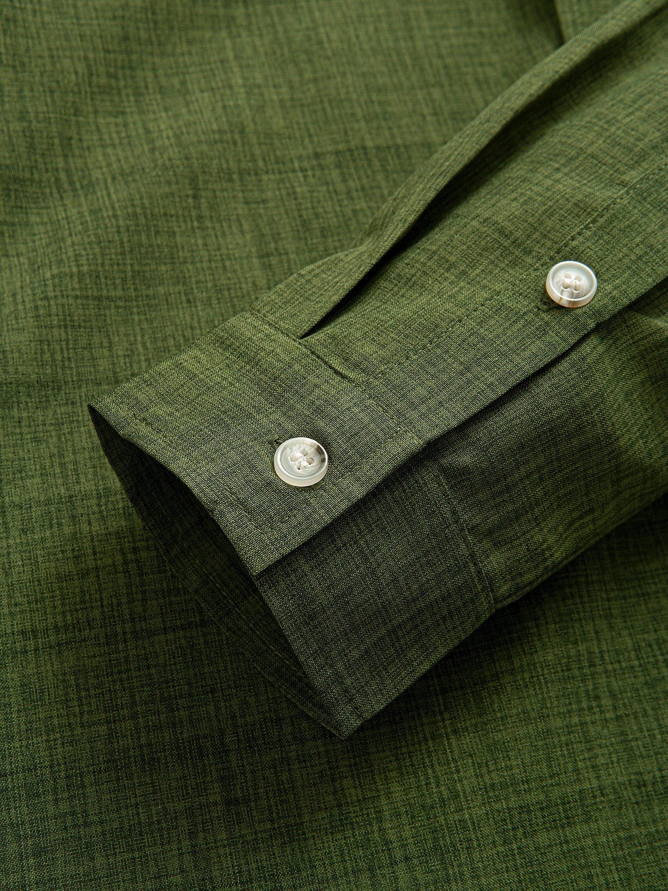 Alta Shirt™ – Tijdloos minimalisme met modern comfort 